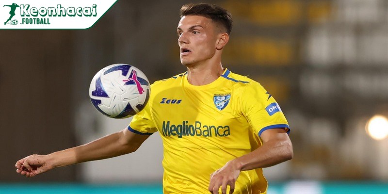 Daniel Boloca còn sở hữu khả năng chuyền bóng khá chính xác
